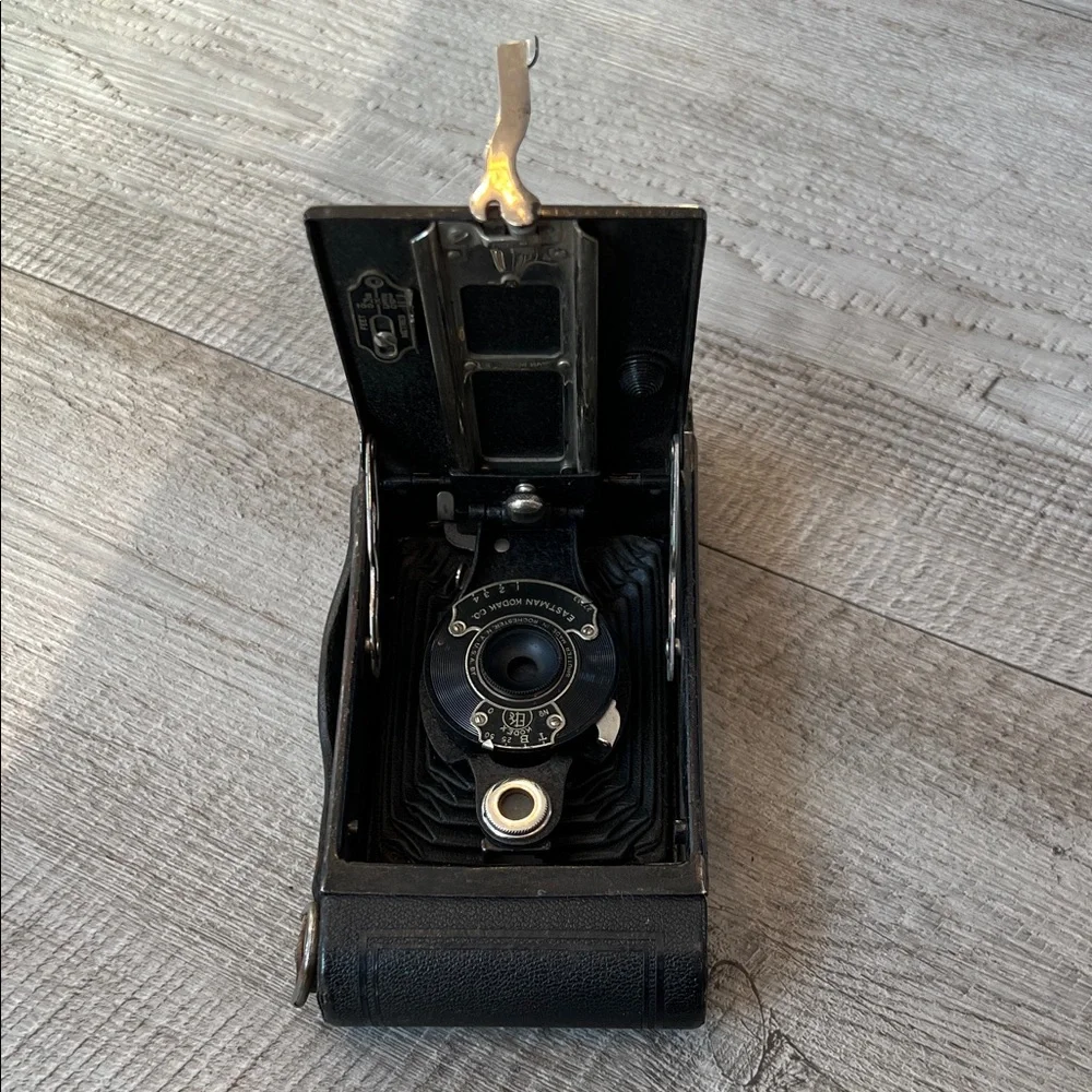 Eastman Kodak Classic Folding Camera - Black